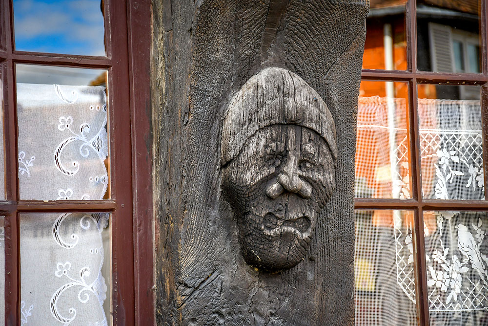 Beuvron-en-Auge 44 copyright French Moments Wooden sculptures at the old manor house in Beuvron-en-Auge