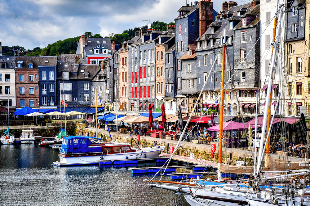 Honfleur 16 copyright French Moments Vieux-Bassin in Honfleur